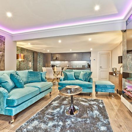 The Mews Boutique Deluxe Apartments, Sleep 2-6 People , Central Location, Free Parking Windermere Exteriér fotografie