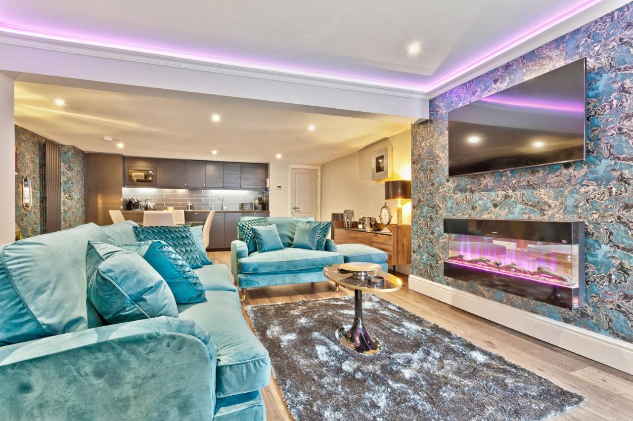 The Mews Boutique Deluxe Apartments, Sleep 2-6 People , Central Location, Free Parking Windermere Exteriér fotografie