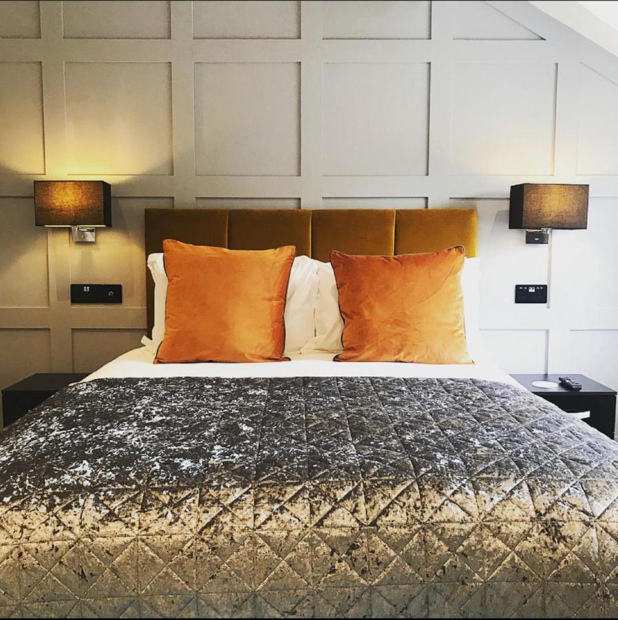 The Mews Boutique Deluxe Apartments, Sleep 2-6 People , Central Location, Free Parking Windermere Exteriér fotografie