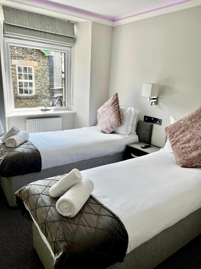 The Mews Boutique Deluxe Apartments, Sleep 2-6 People , Central Location, Free Parking Windermere Exteriér fotografie